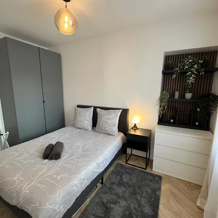 Superbe Neuf 2 Pieces Vincennes Pte De Paris Apartment