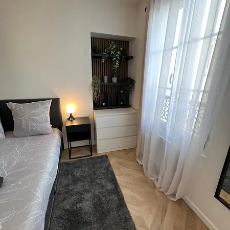 Apartment Superbe Neuf 2 Pieces Vincennes Pte De Paris *